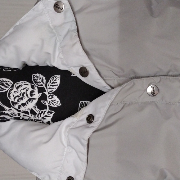 O'Neill Retro Reversible Athliesure Puffer Vest - Picture 7 of 9